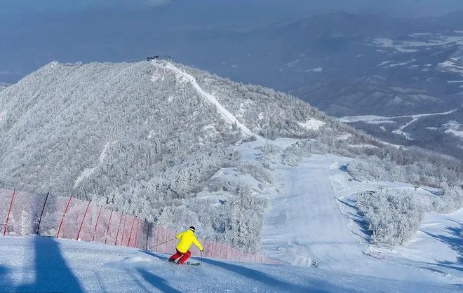 想去滑雪吗？国内这10个必一体育高质量滑雪圣地太好玩了好嗨哦！(图11)