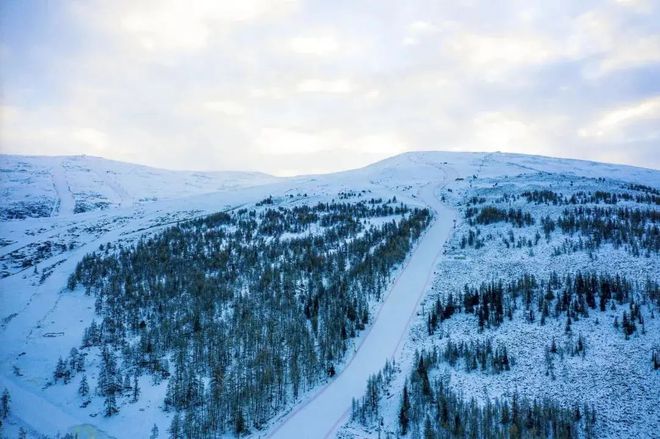 想去滑雪吗？国内这10个必一体育高质量滑雪圣地太好玩了好嗨哦！(图25)