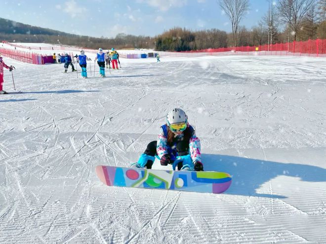 想去滑雪吗？国内这10个必一体育高质量滑雪圣地太好玩了好嗨哦！(图21)