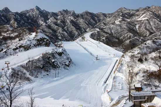 必一体育下载必一体育官网下载滑雪常识冬季撒欢全攻略：国内八大滑雪胜地嗨到停不下来！(图12)