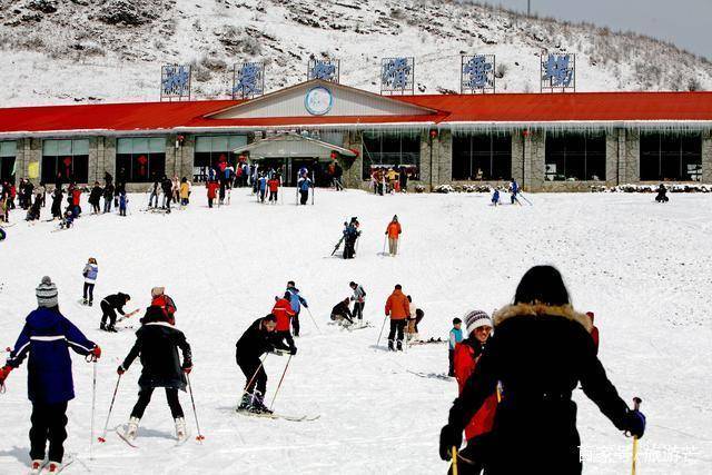 超刺激的玩雪地点滑雪必一体育常识！盘点国内7大滑雪胜地(图2)