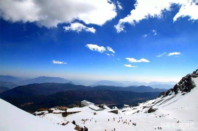 超刺激的玩雪地点滑雪必一体育常识！盘点国内7大滑雪胜地(图9)