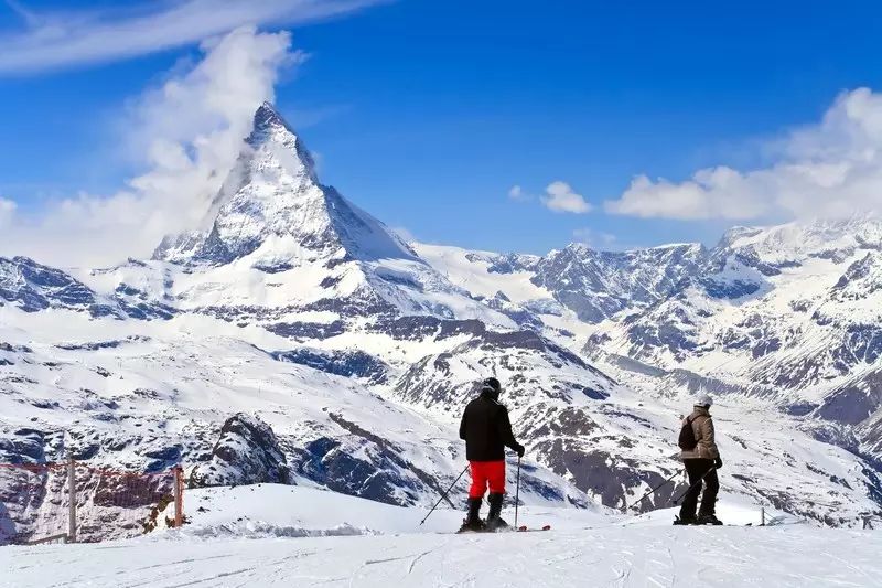 盘点全世界最受欢迎的滑雪胜地-必一体育官网下载定制旅行旅滑雪常识游攻略 - 无二之旅(图14)