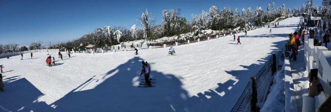 必一体育不是东北去不起而是乐山周边滑雪更有性价比！(图3)